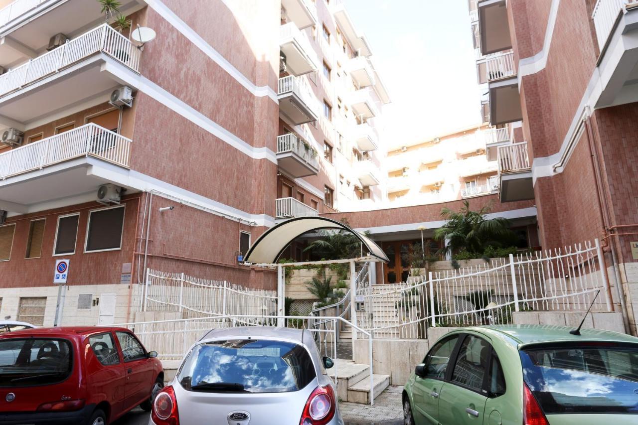 Le Stanze Di Mami Apartamento Salerno Exterior foto
